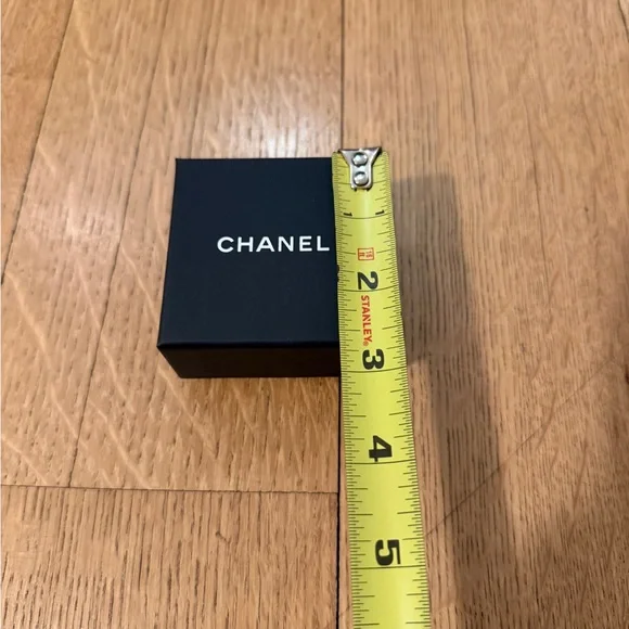 CHANEL Black Accessory Box with original insert - Picture 2 of 3